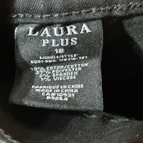 NWT Laura Slim Leg Pull-on Jeans - Picture 12 of 12